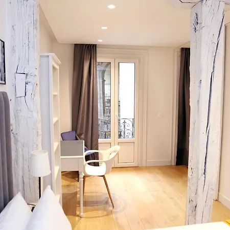 Piso Reformado Frente A La Catedral Appartamento Bilbao