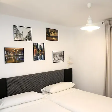 Apartment Piso Reformado Frente A La Catedral *
