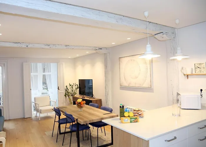 Piso Reformado Frente A La Catedral Appartement