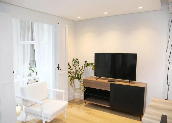 Piso Reformado Frente A La Catedral アパート