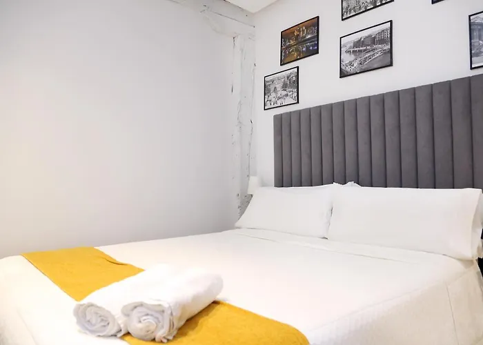 Piso Reformado Frente A La Catedral アパート *