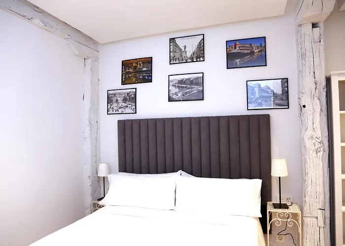 Piso Reformado Frente A La Catedral アパート