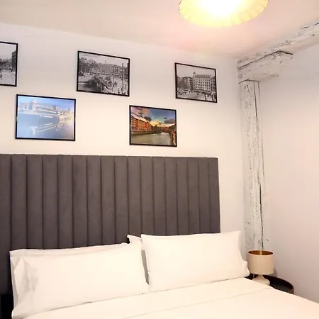 Apartment Piso Reformado Frente A La Catedral