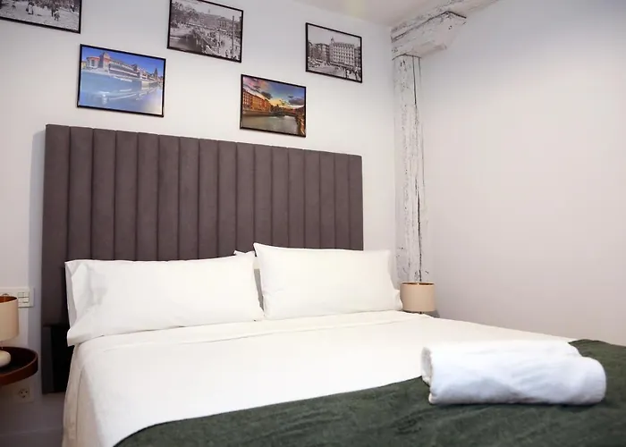 Apartment Piso Reformado Frente A La Catedral *